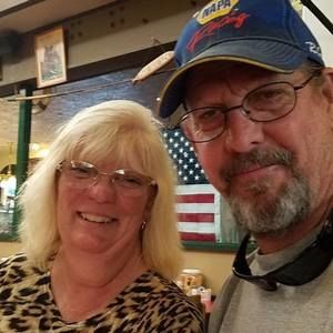 Meet your Posher, Suzanne